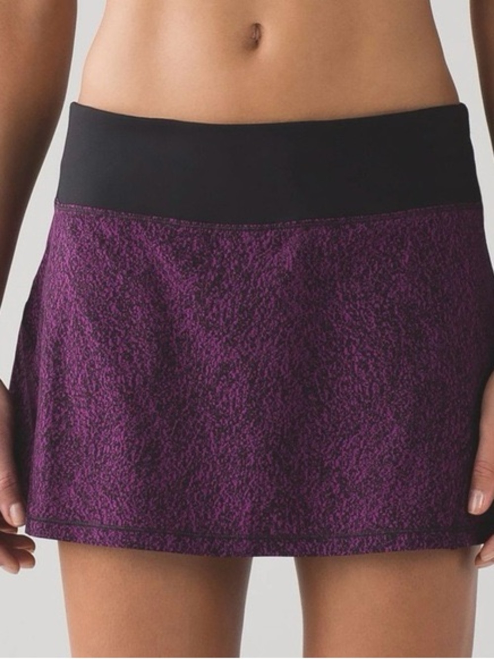 lululemon athletica Purple Mini Skirt Circuit Breaker Skirt Size 4